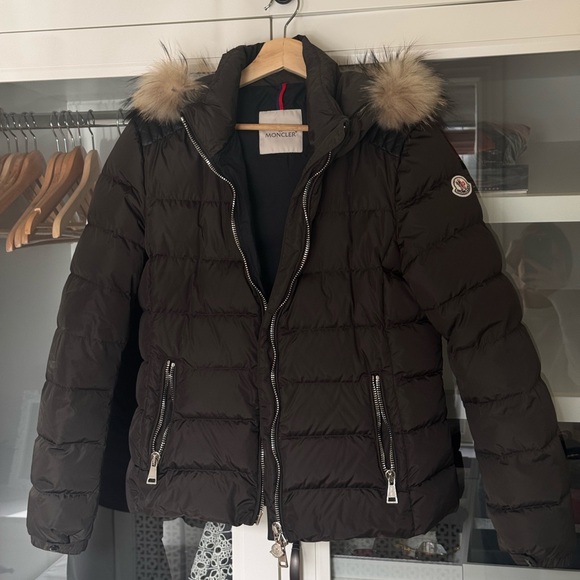 MONCLER Women's Black Puffer Jacket with Fur Trim - Picture 5 of 12